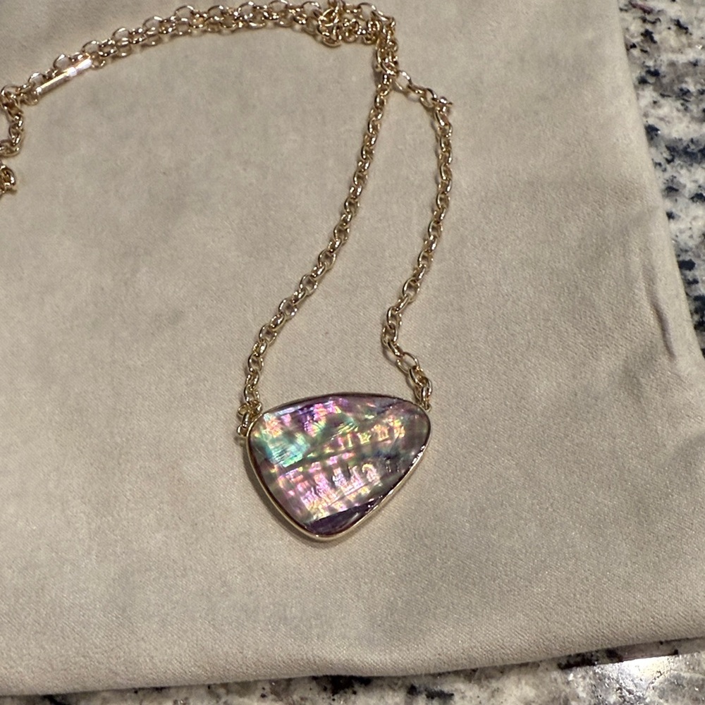 Kendra Scott Iridescent Shell Pendant Necklace with Gold Chain